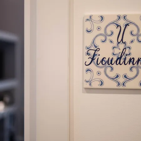 Family Affair Luxury Rooms&suites 4* Palerme