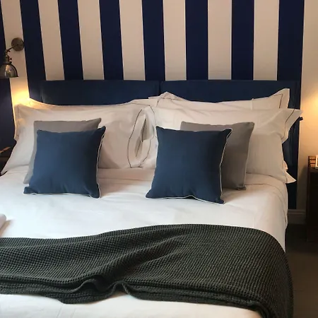 Couette-café Family Affair Luxury Rooms&suites