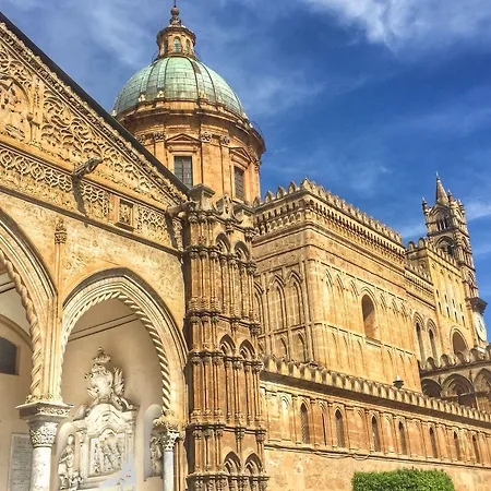 Family Affair Luxury Rooms&suites 4* Palerme