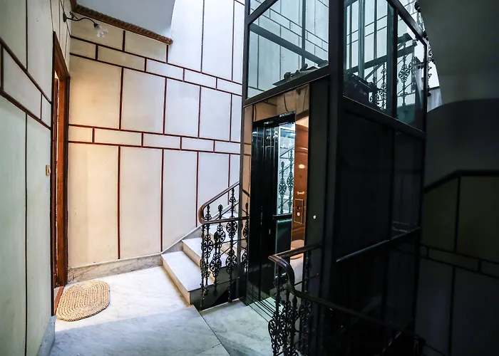 Family Affair Luxury Rooms&suites 住宿加早餐酒店 巴勒莫